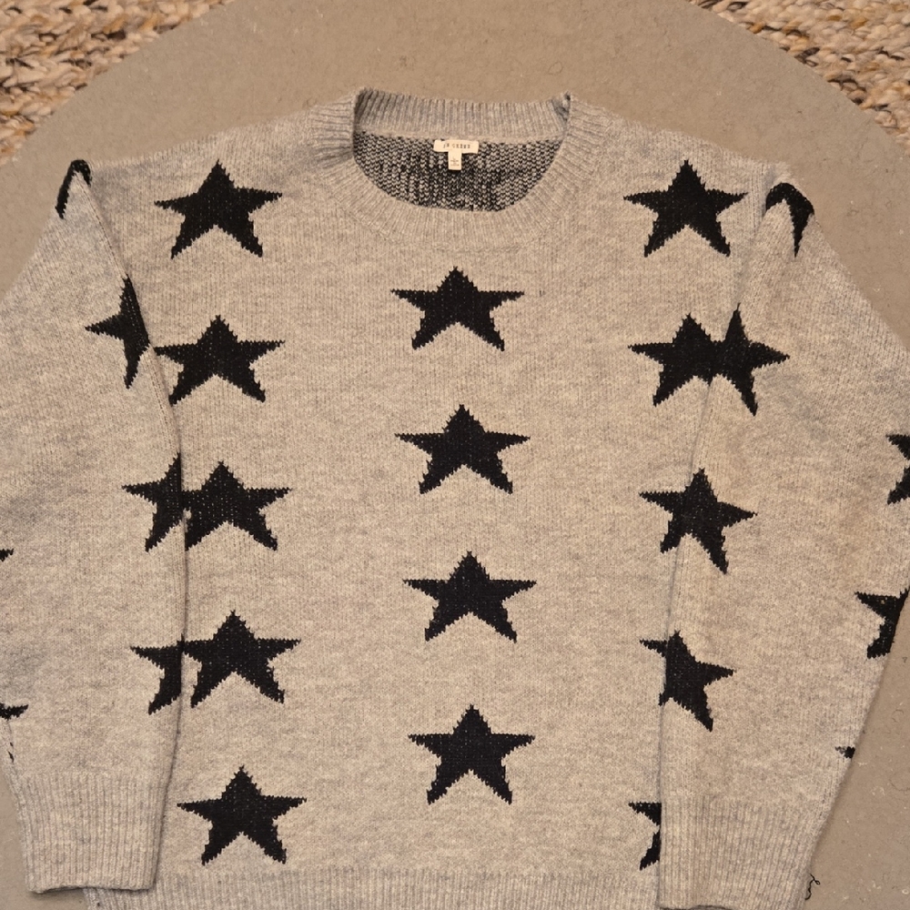 En Creme Gray Star Pattern Sweater Size Large Oversized